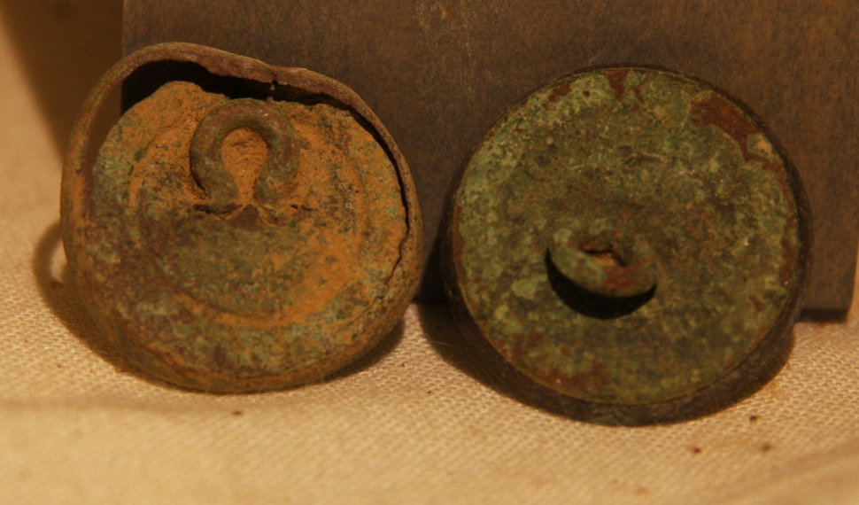 JUST ADDED ON 8/6 - THE BATTLE OF ANTIETAM / DUNKER CHURCH - Two Button Backs