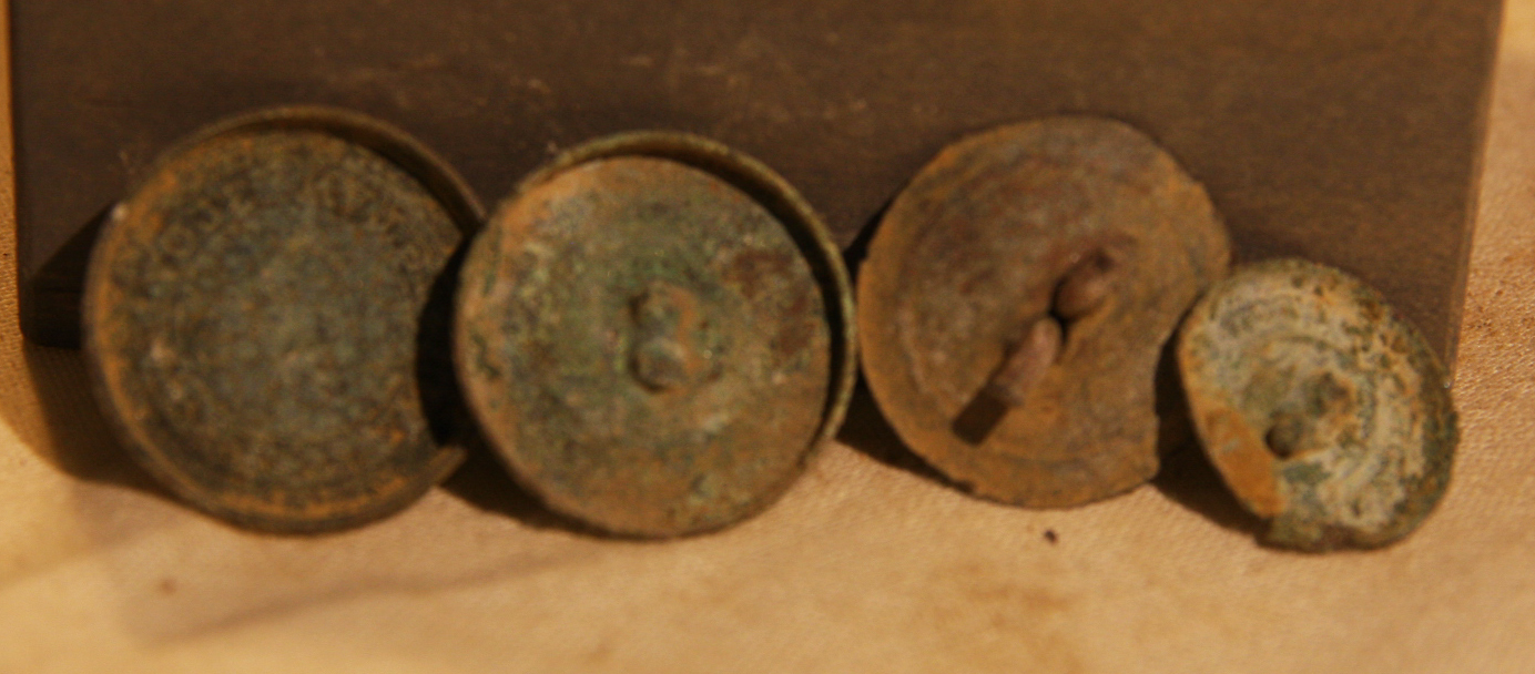 JUST ADDED ON 1/22 - THE BATTLE OF ANTIETAM / MILLER'S CORNFIELD - 4 Uniform Button Backs - Found between 1975 and 1979 A-MC52