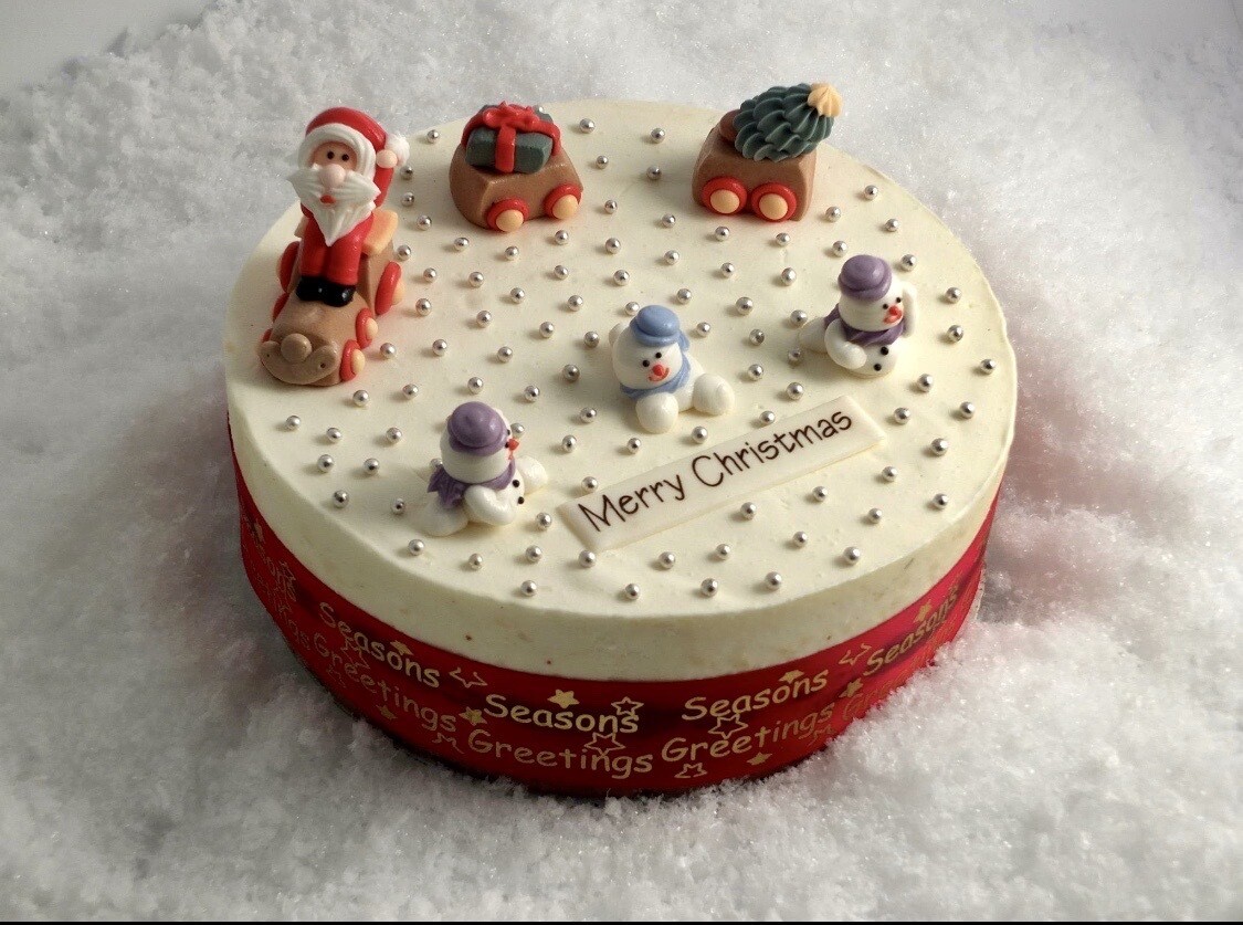 Ice Cream Cake Xmas Design