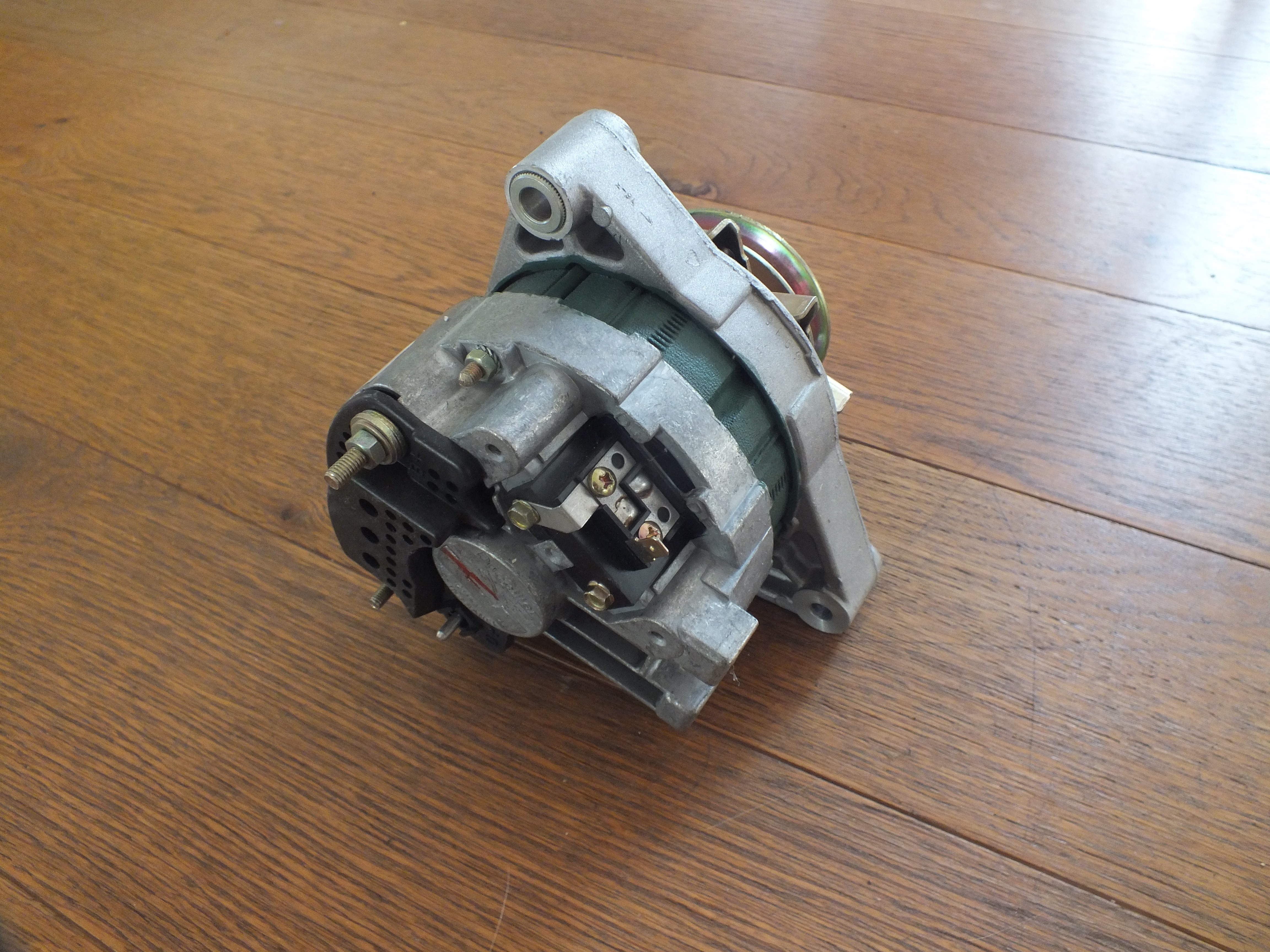 Alternator for Bagheera with external regulator 08305