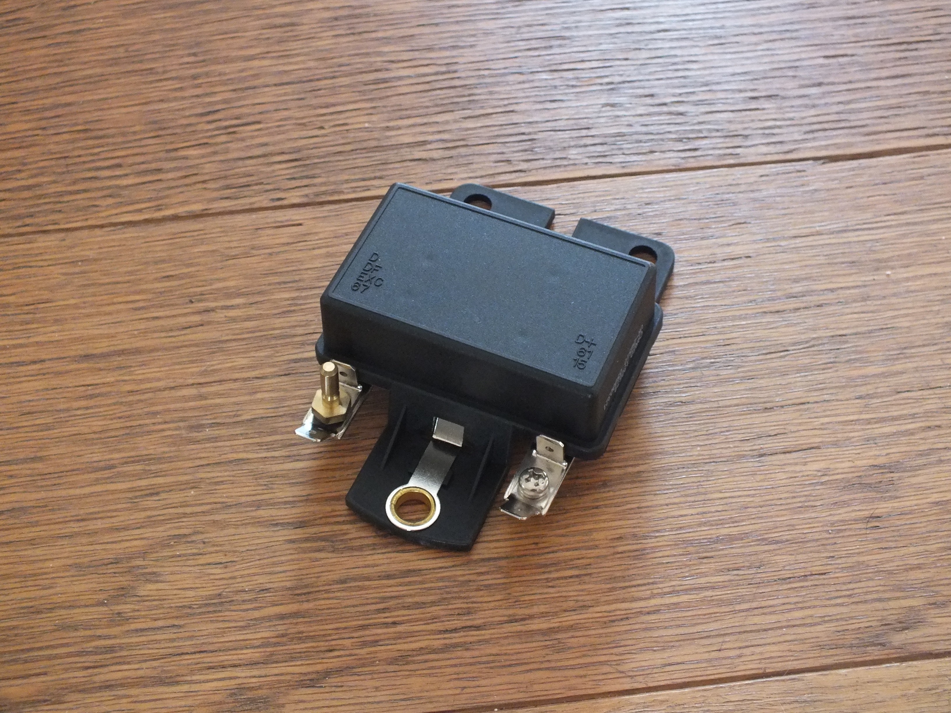 Regulator for External Alternator Bagheera Series One 08306
