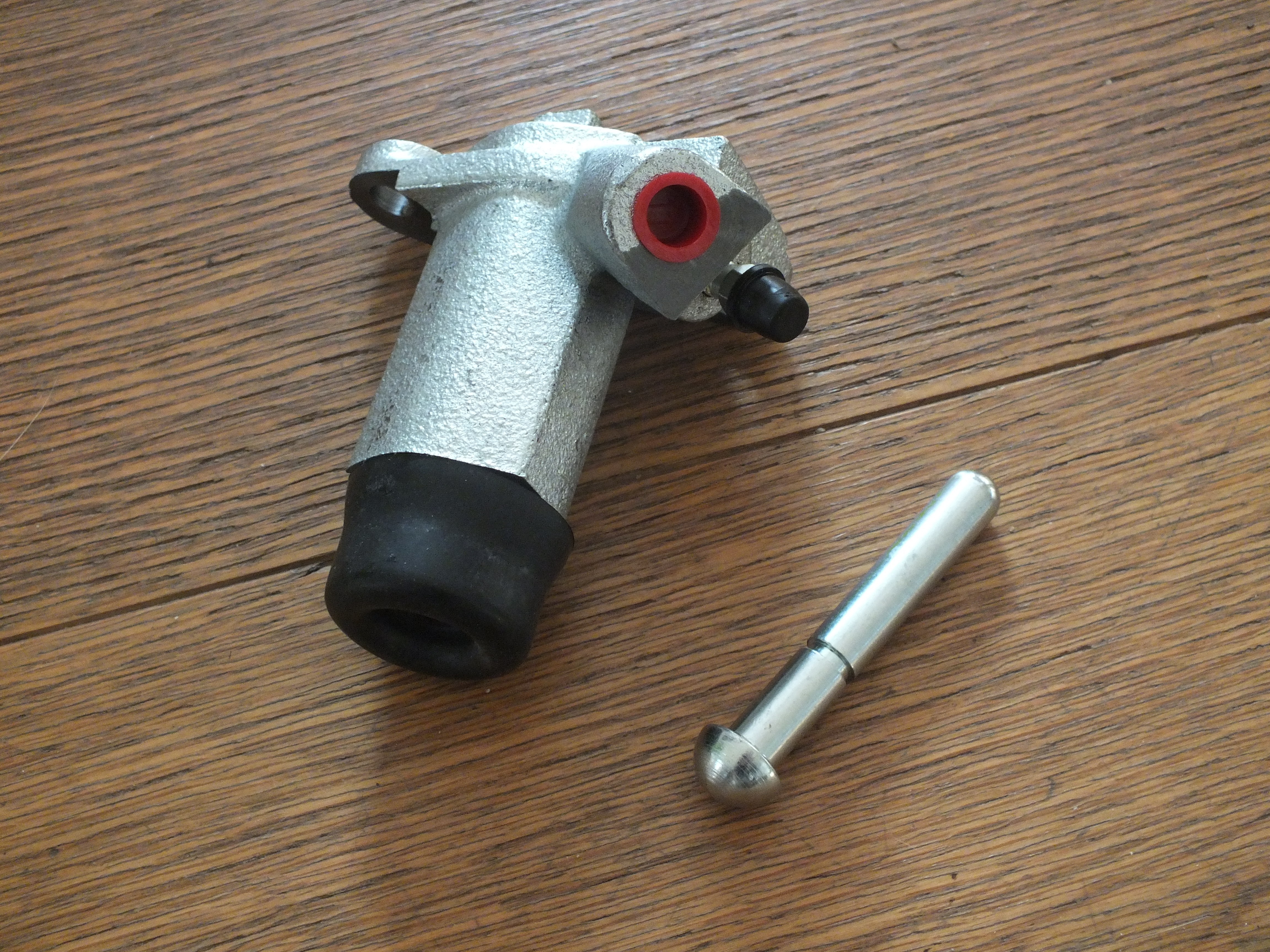 Clutch Slave Cylinder Rancho and Murena 1.6 10025