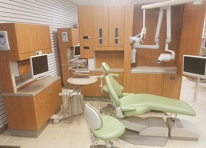 3 ADEC Operatory Office Package (Chairs, Classified Ads