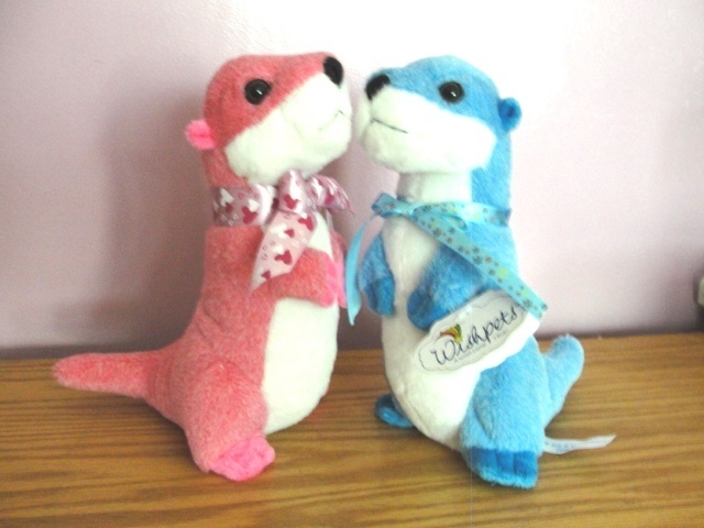 10 Inch Standing River Otter 10 Inch Standing River Otter