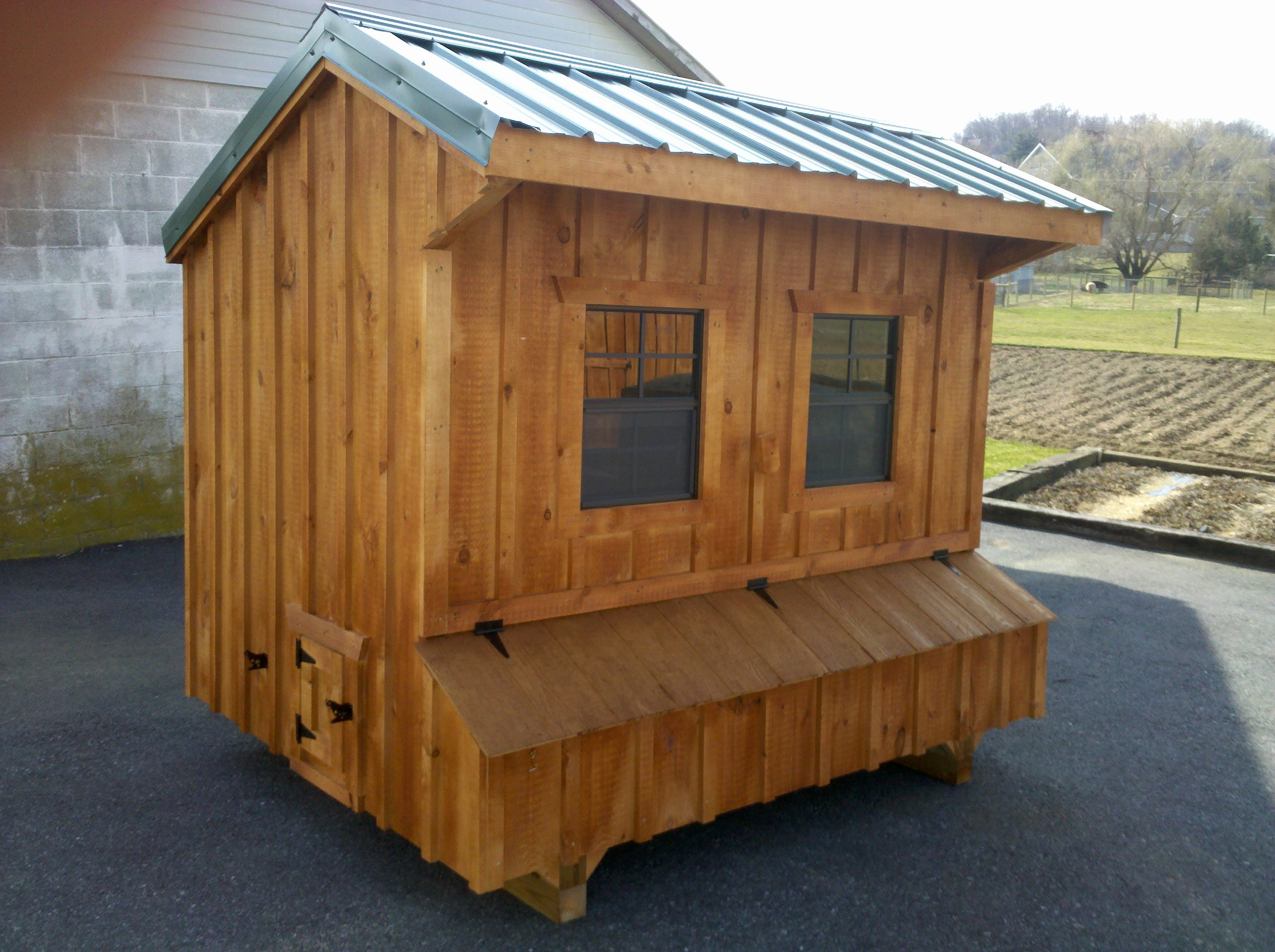 Quaker Coop 6x8