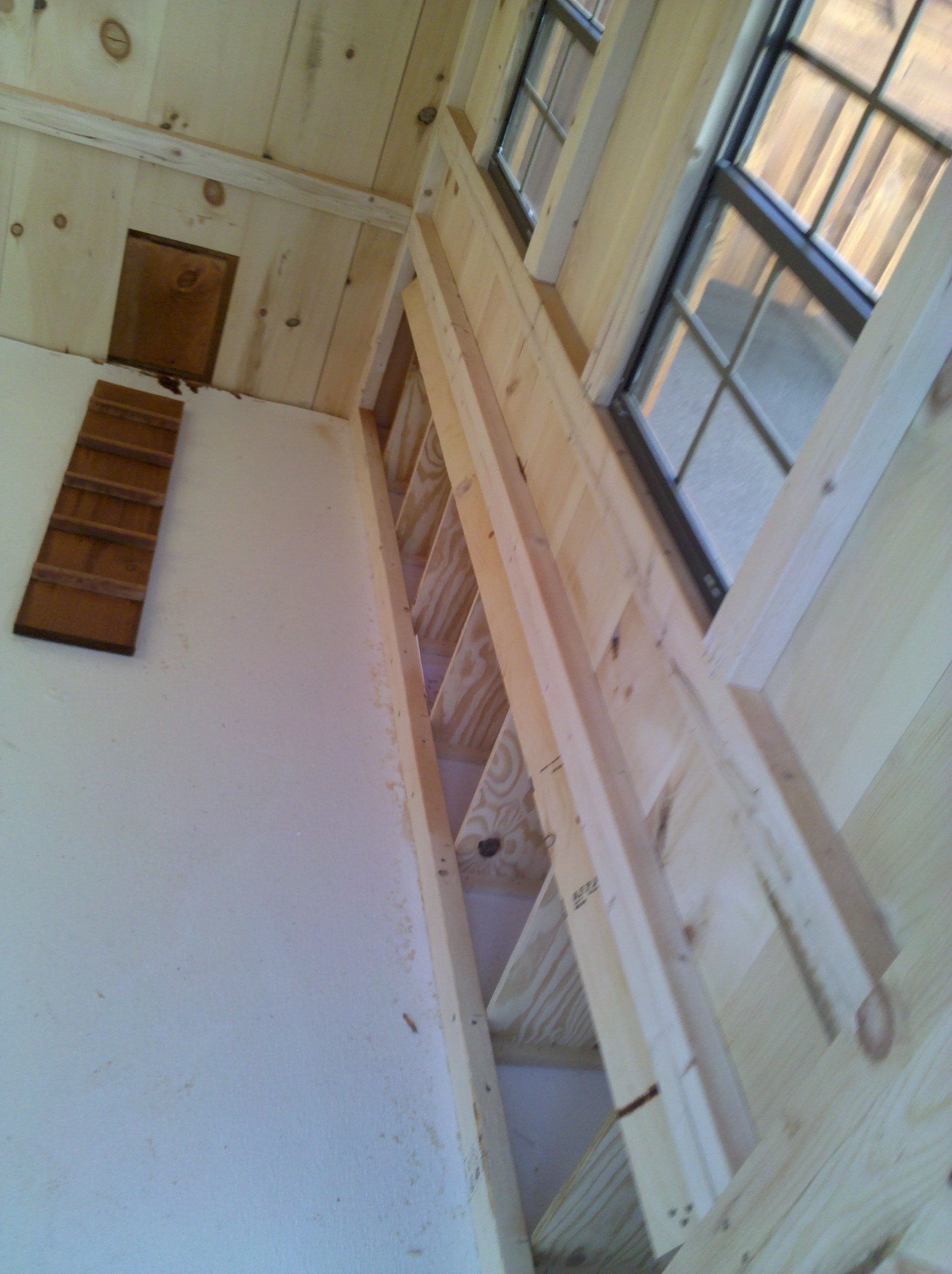 Quaker Coop 6x20