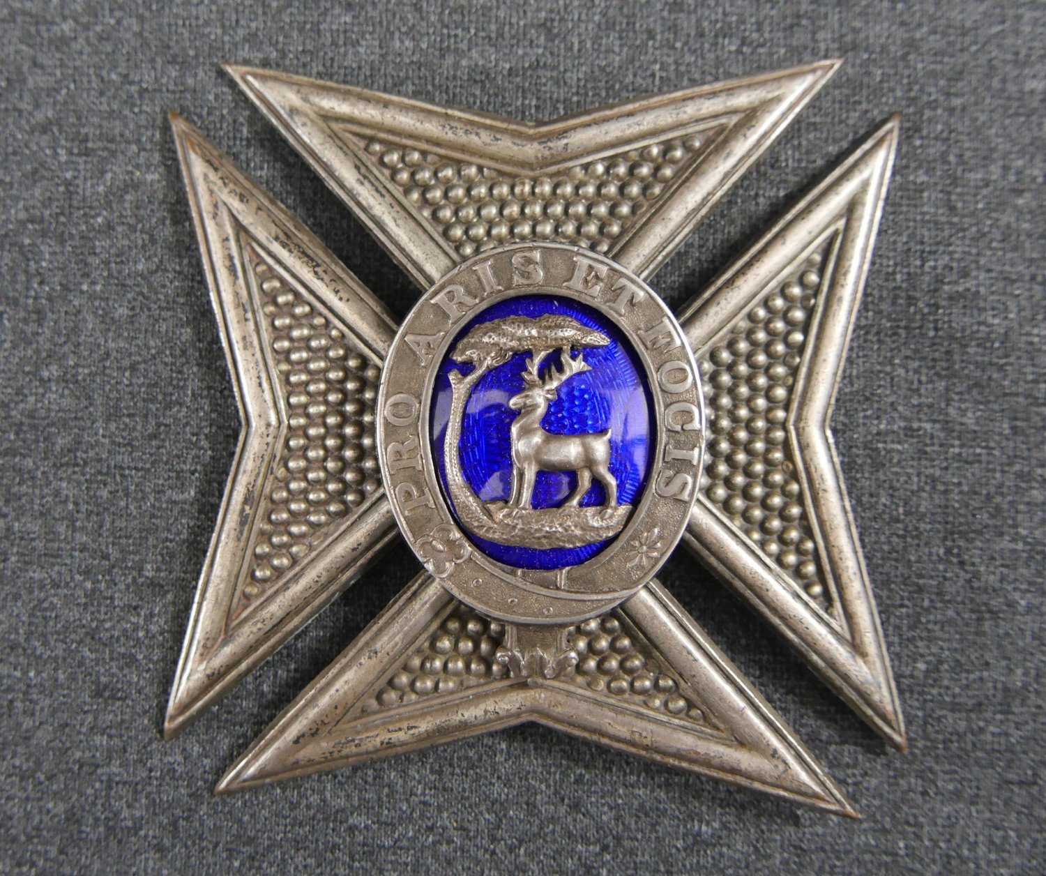 English 17 Pattern Bell Top Shako Plate To The Berkshire Regiment