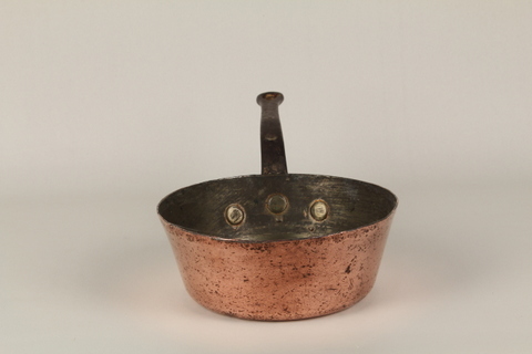 Lutetia Pan