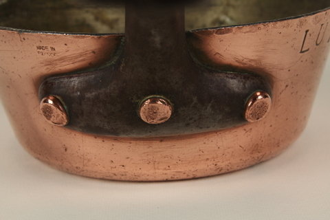 Lutetia Pan