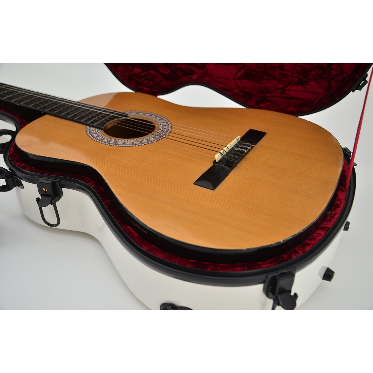 Great fit for classical guitars