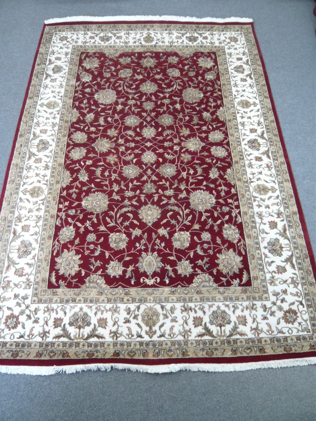 Fine Indian Wool/Silk Rug 218179