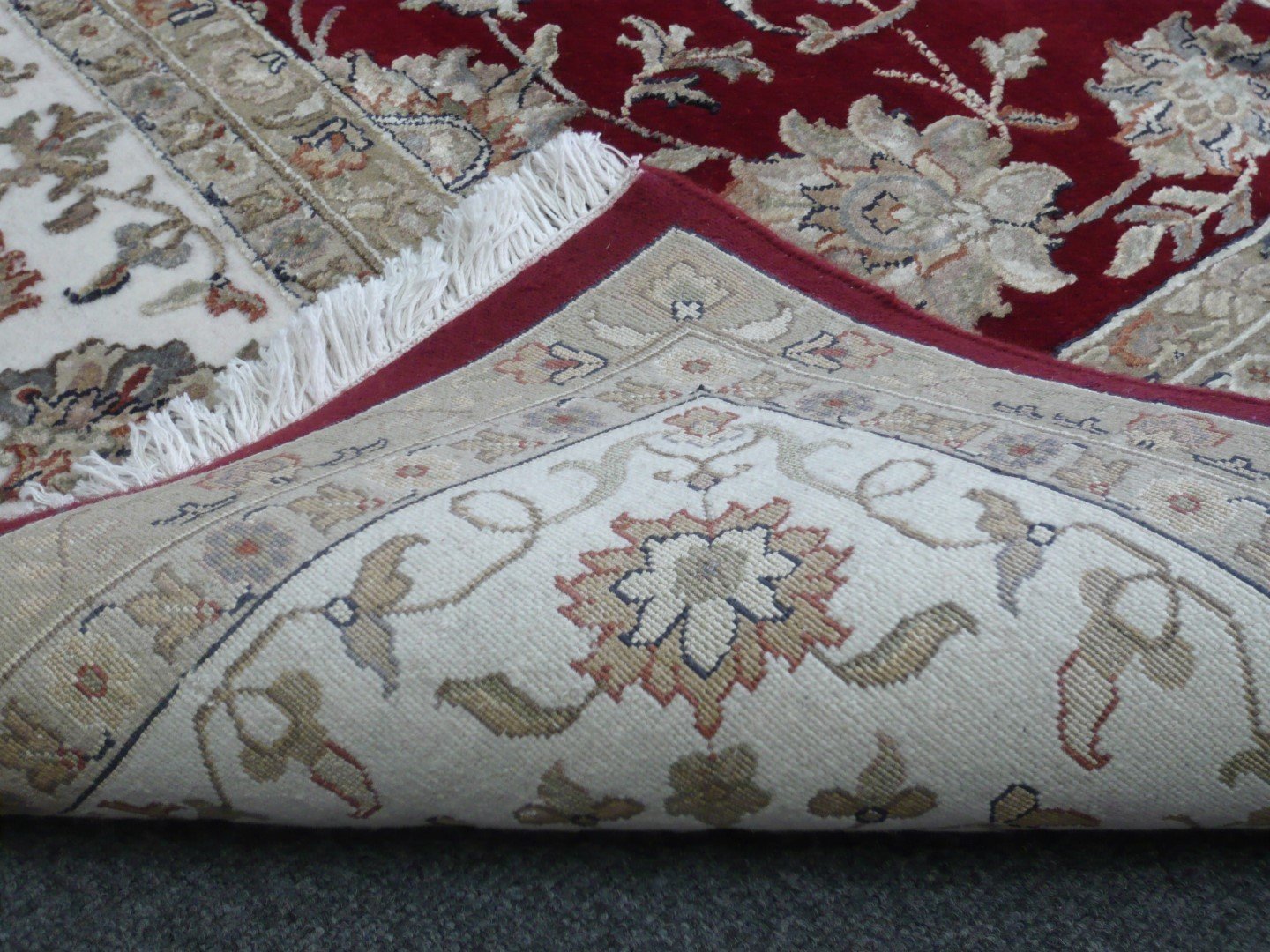 Fine Indian Wool/Silk Rug