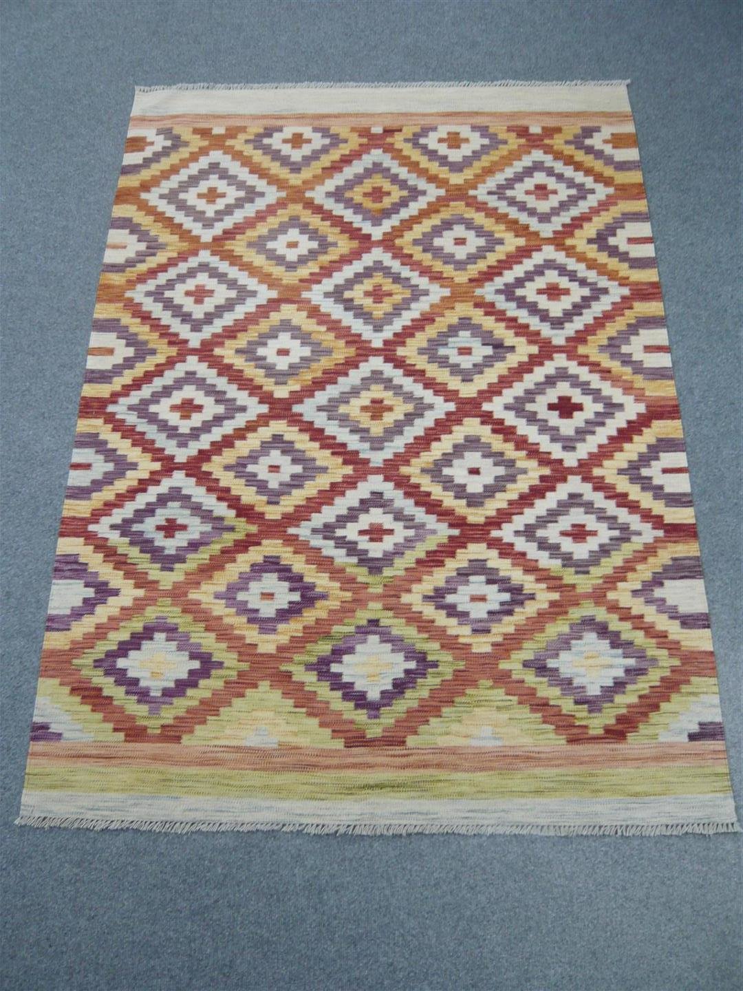 Fine Natural Dyed Kilim 618273