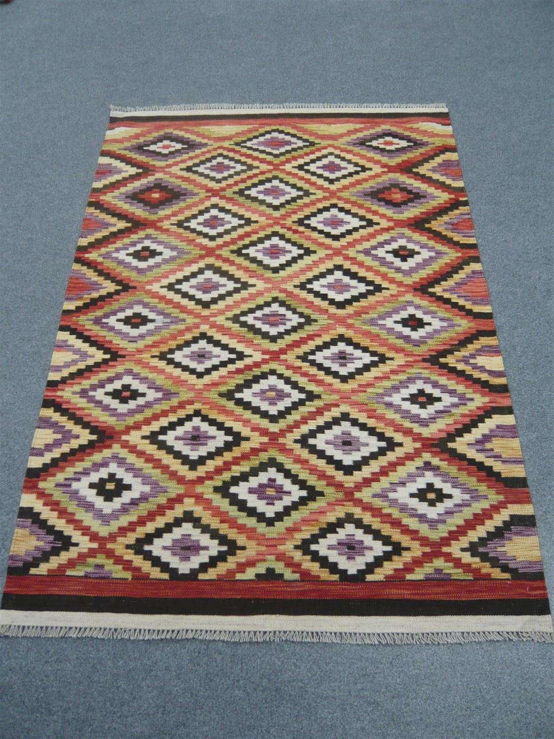 Fine Natural Dyed Kilim 618275