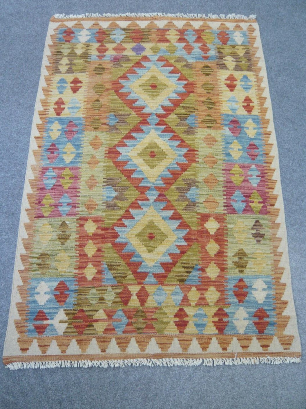 Natural Dyed Kilim 1218009