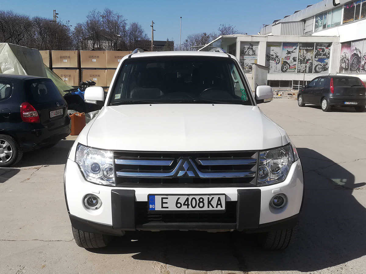 Mitsubishi Pajero 3.2 full oprema