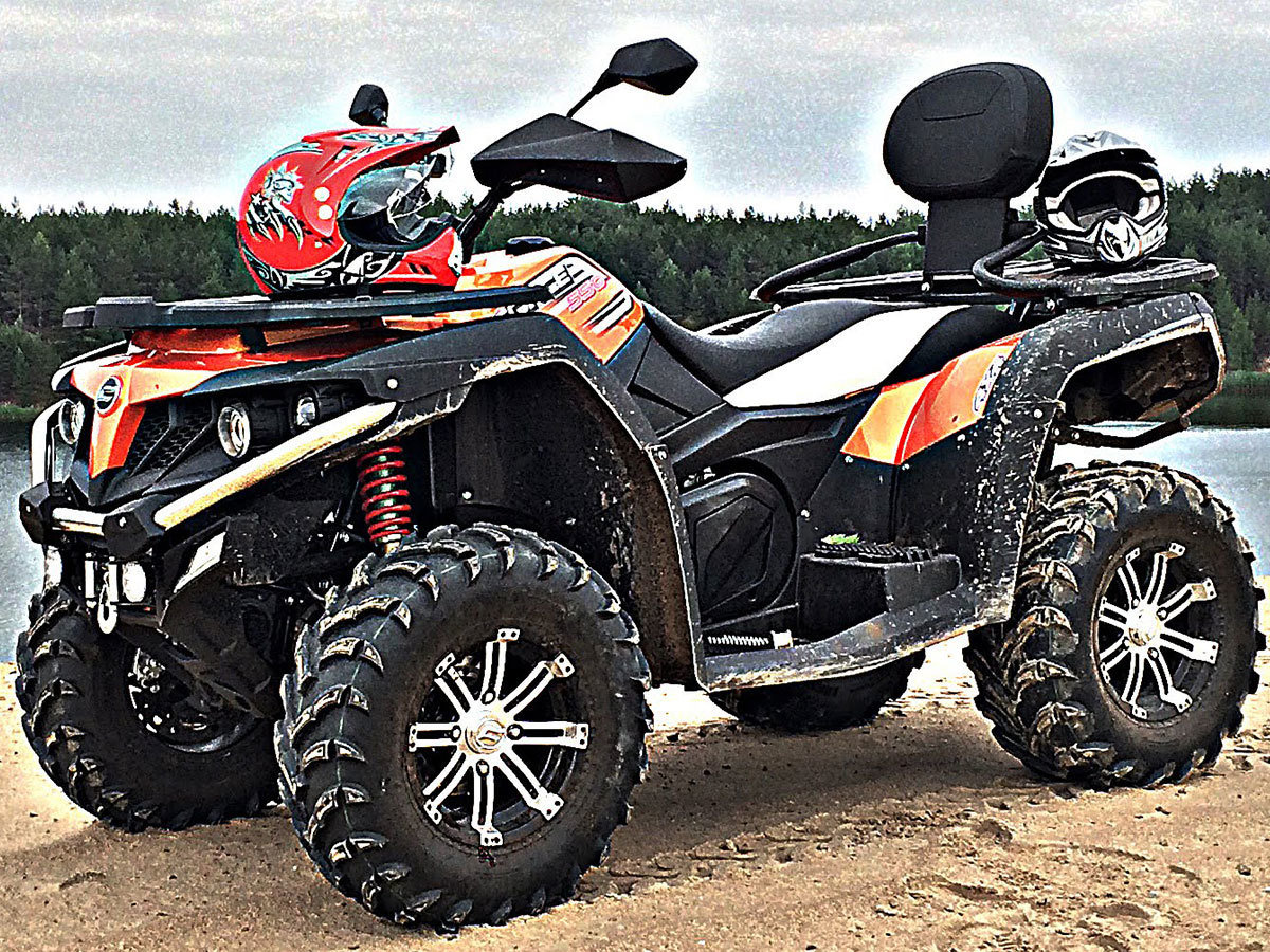 CF MOTO CFORCE 550