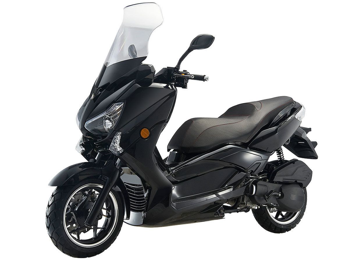 HAMACHI ALEX ONE 200