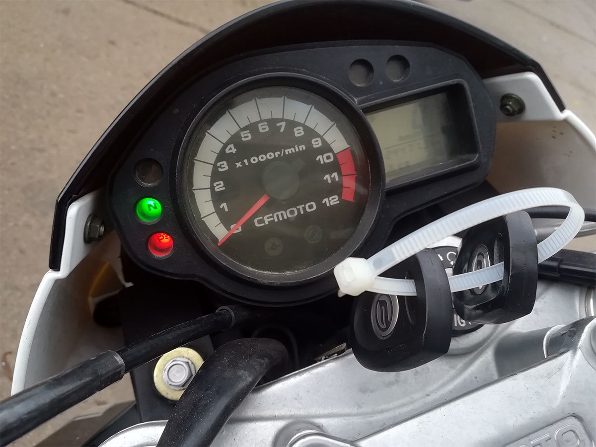 CF MOTO 650 NK