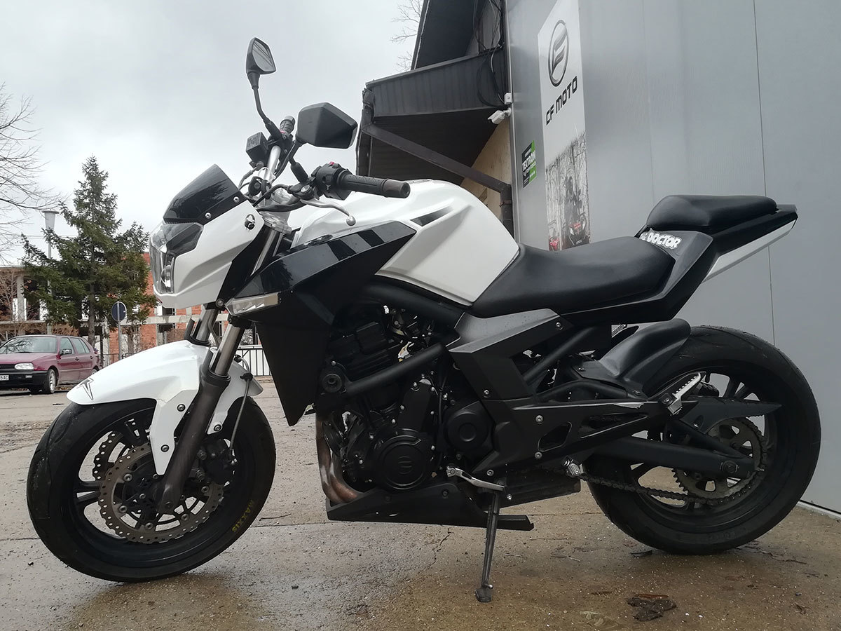 CF MOTO 650 NK