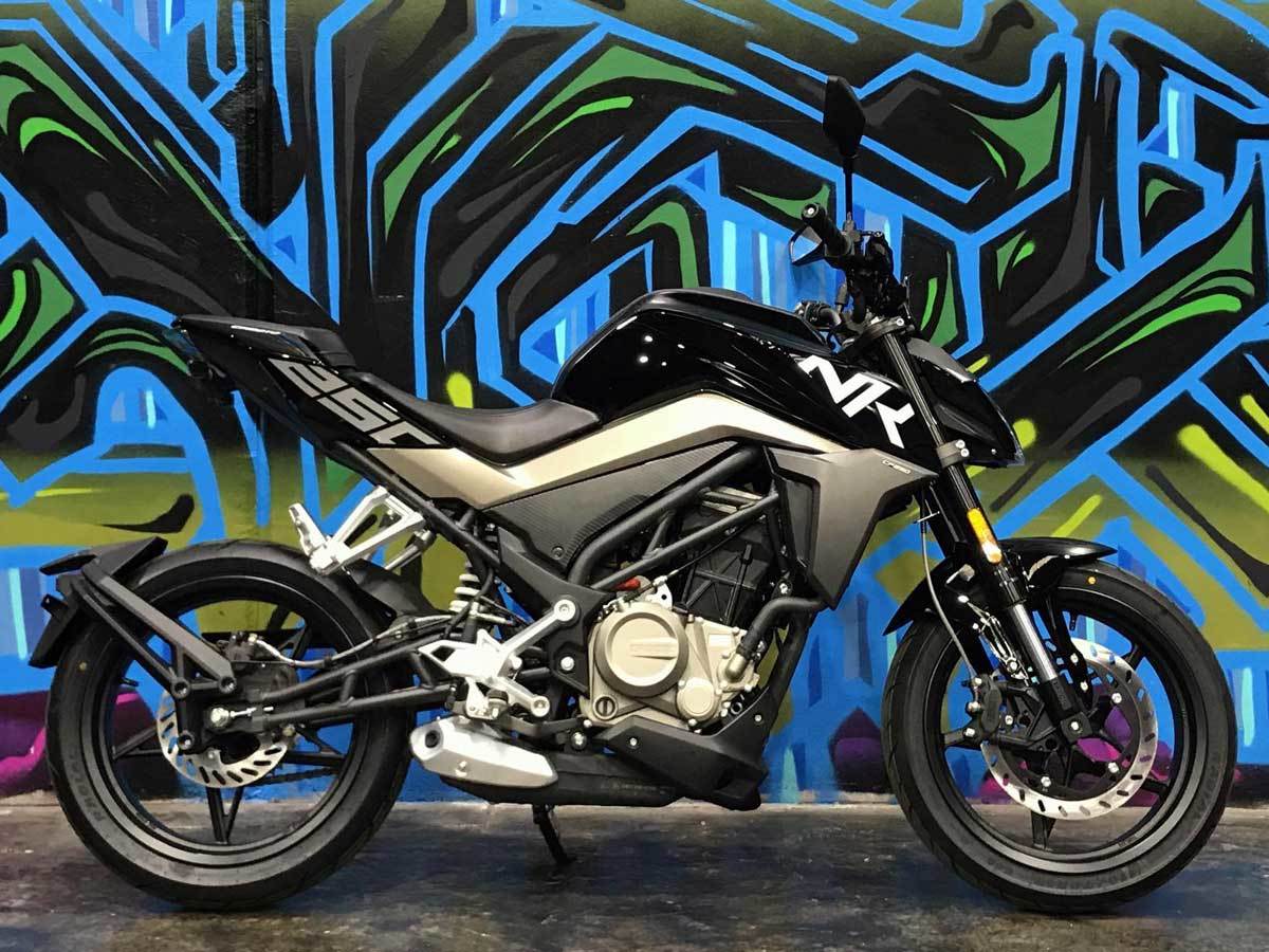 CF Moto 250 NK