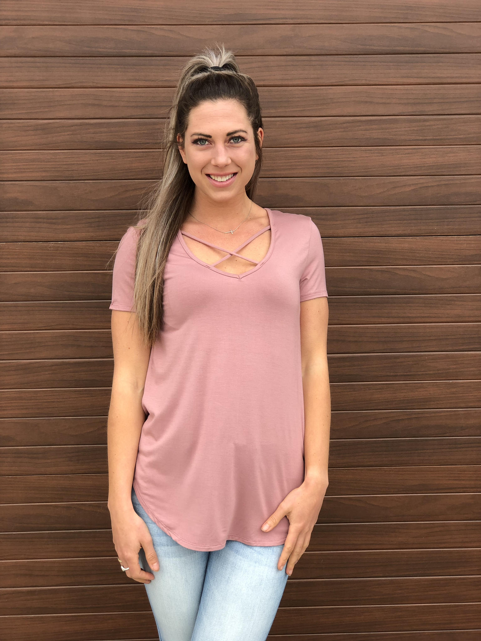 The Waterton Tee - Blush 82468