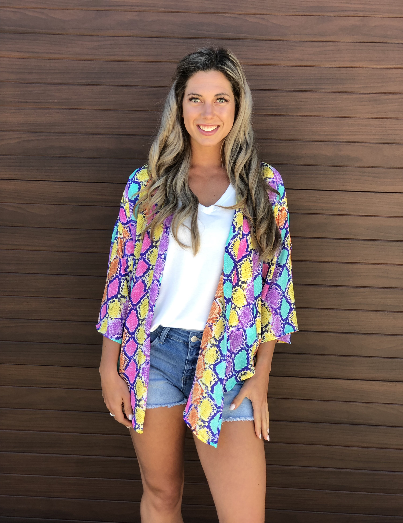 Bright Kimono 832801
