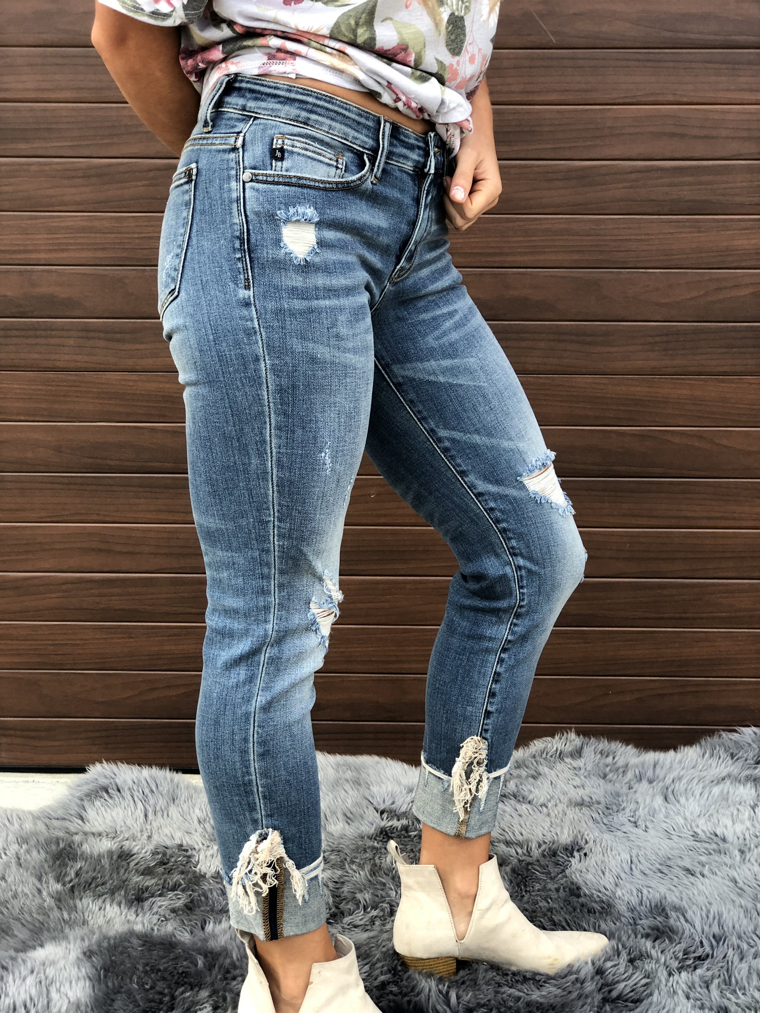Judy Blue relaxed fit cuffed jean