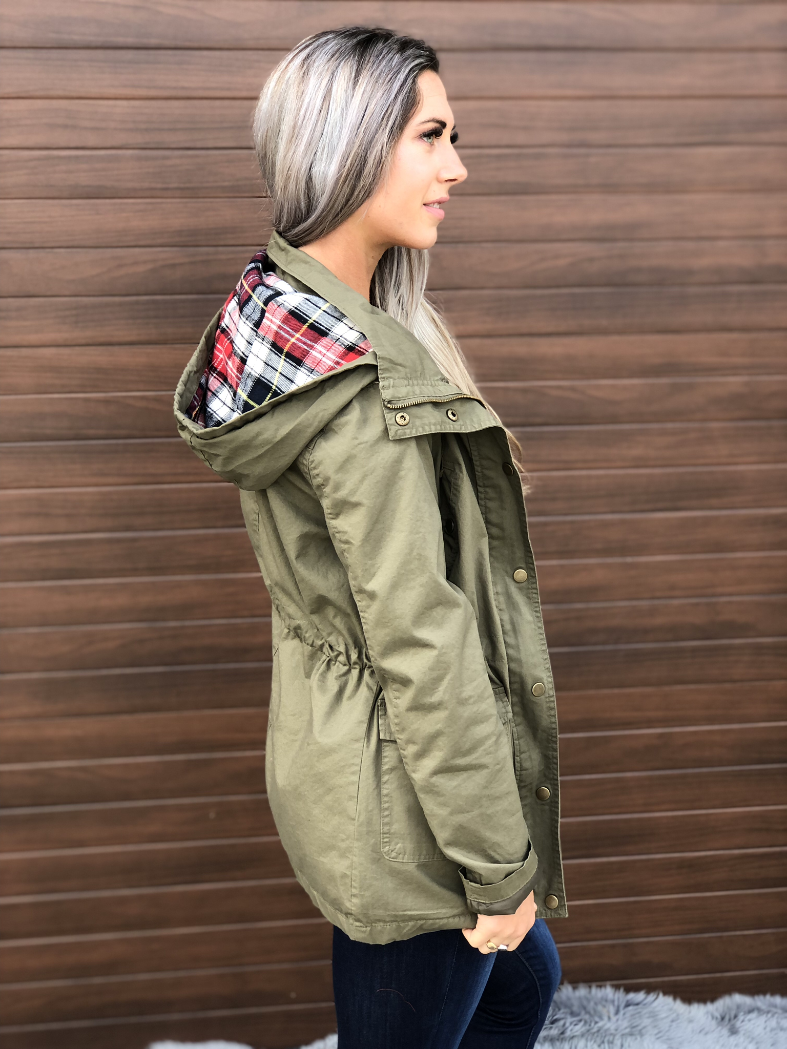 Cargo jacket with plaid accent