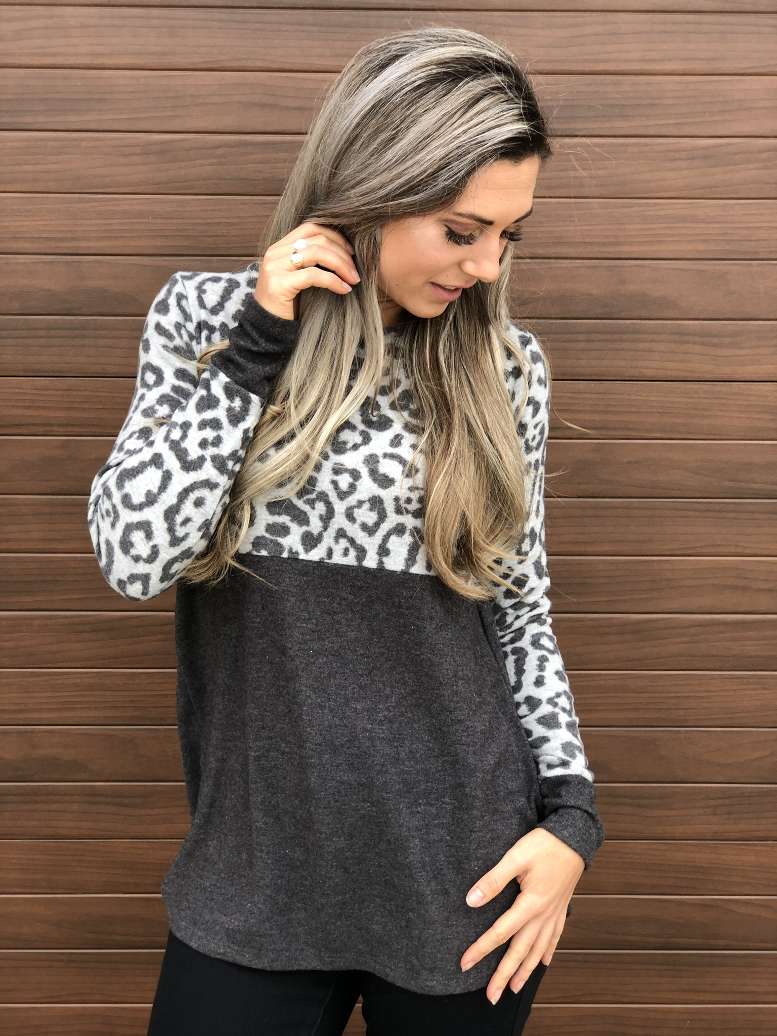 Grey Color Block Cheetah Print Sweater 83598