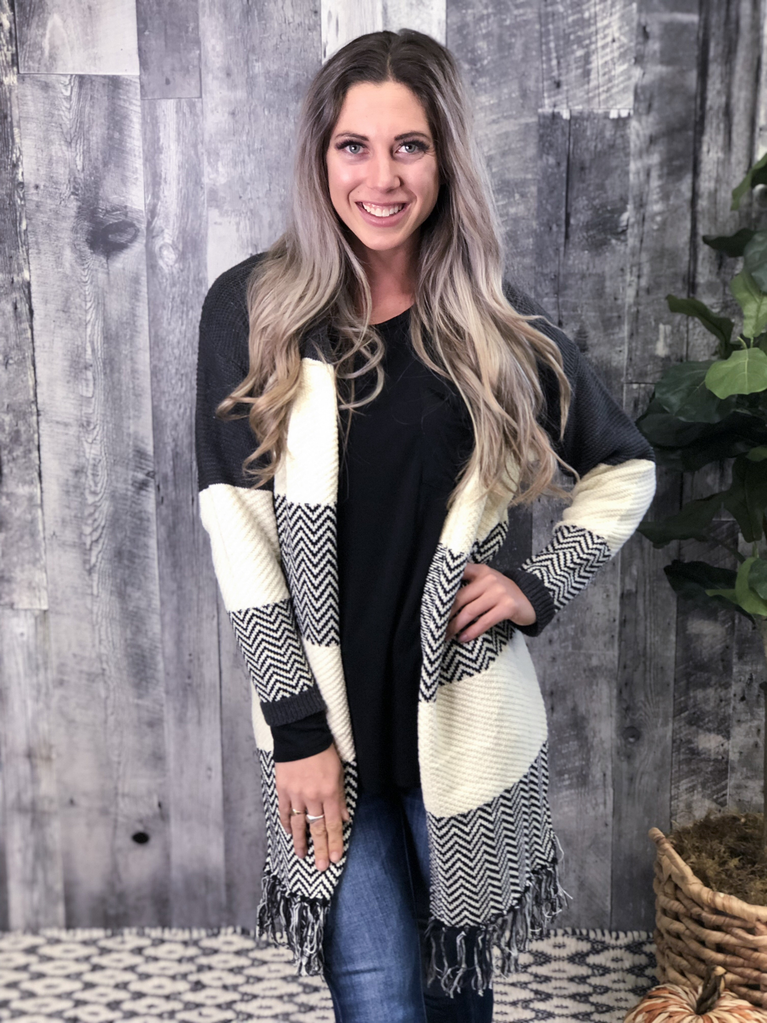 Pattern Blocking Charcoal/Ivory Tassel Cardigan 83925