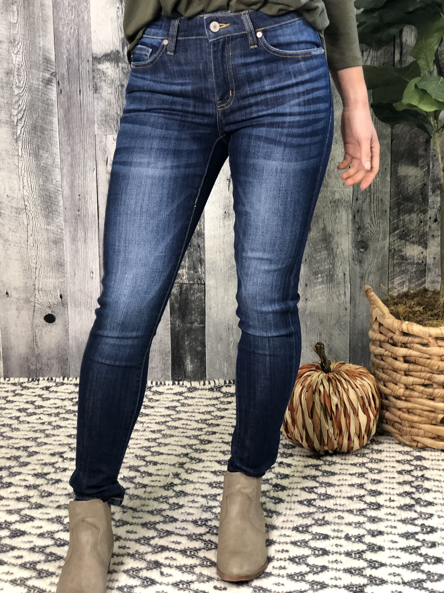 Kan Can Dark Wash Skinny Jean 83892