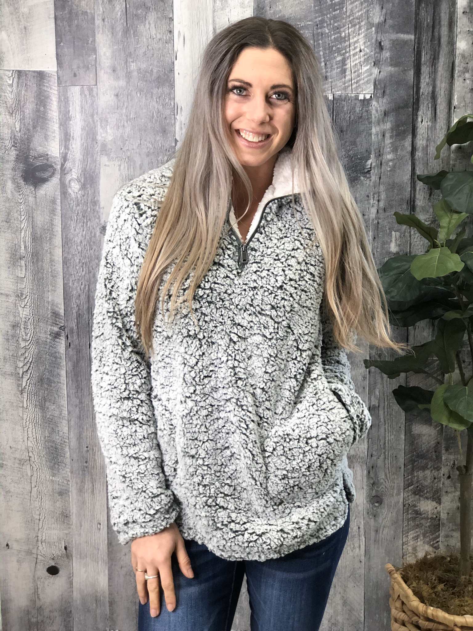 Teddy Bear Sherpa Pull Over - Green
