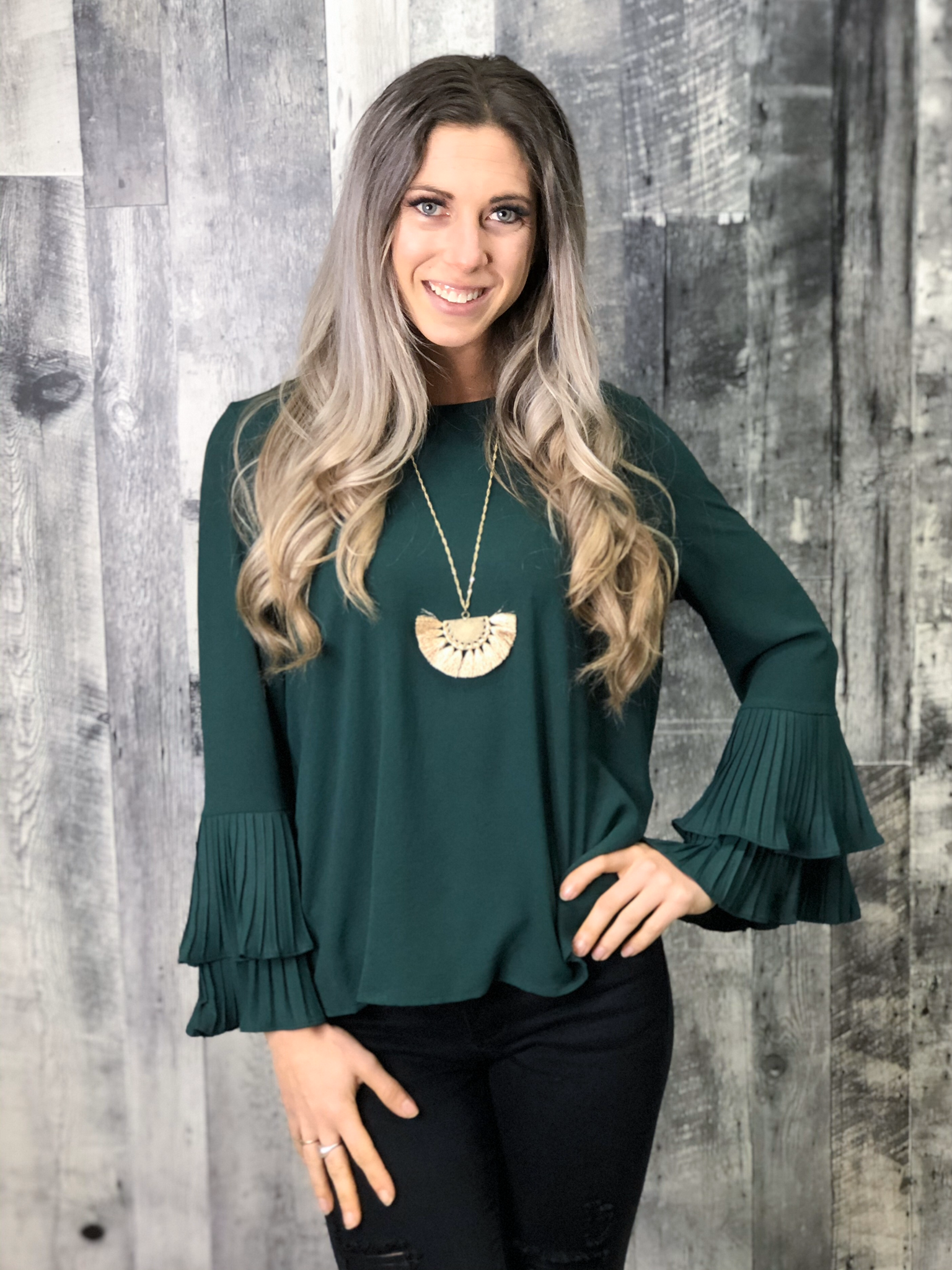 Green Blouse with pleated sleeve 84164
