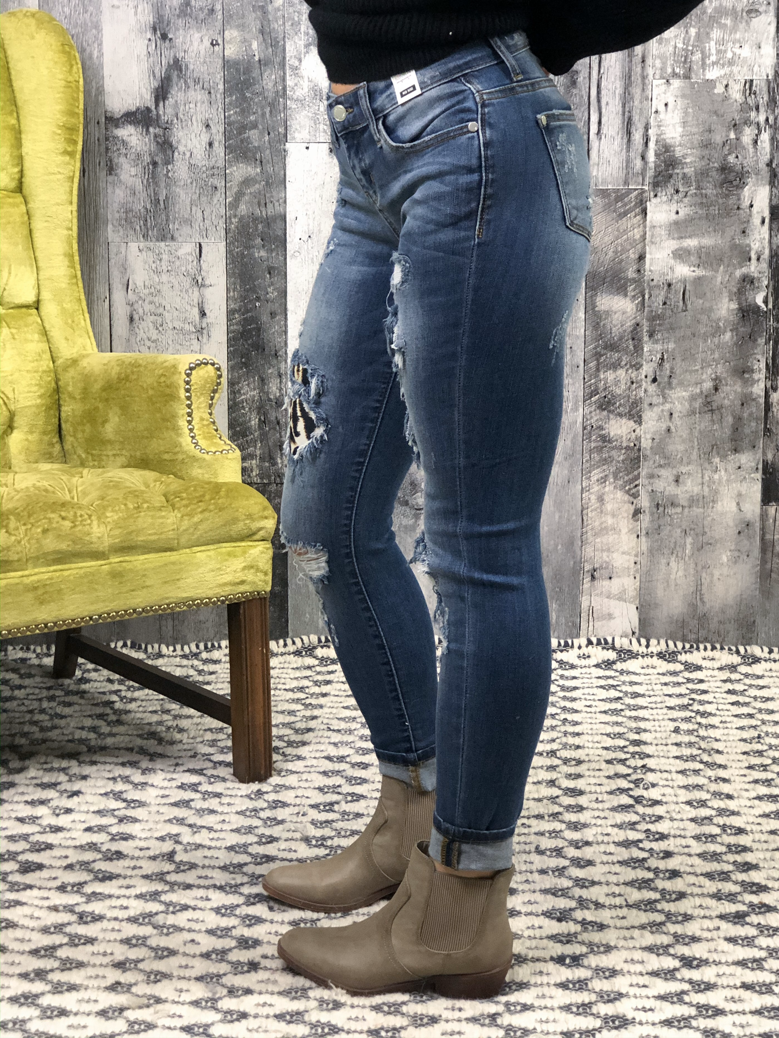 JUDY BLUE Cheetah Skinny Jean