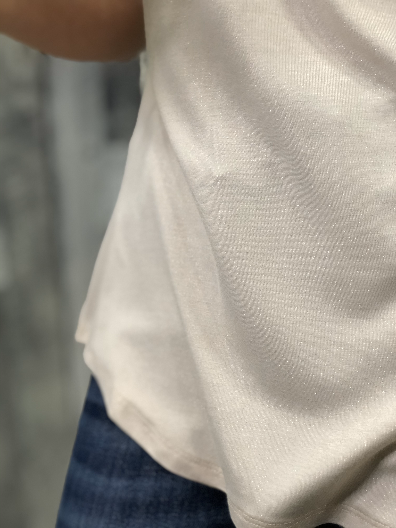 Subtle Sparkle Vneck Tee - Ivory