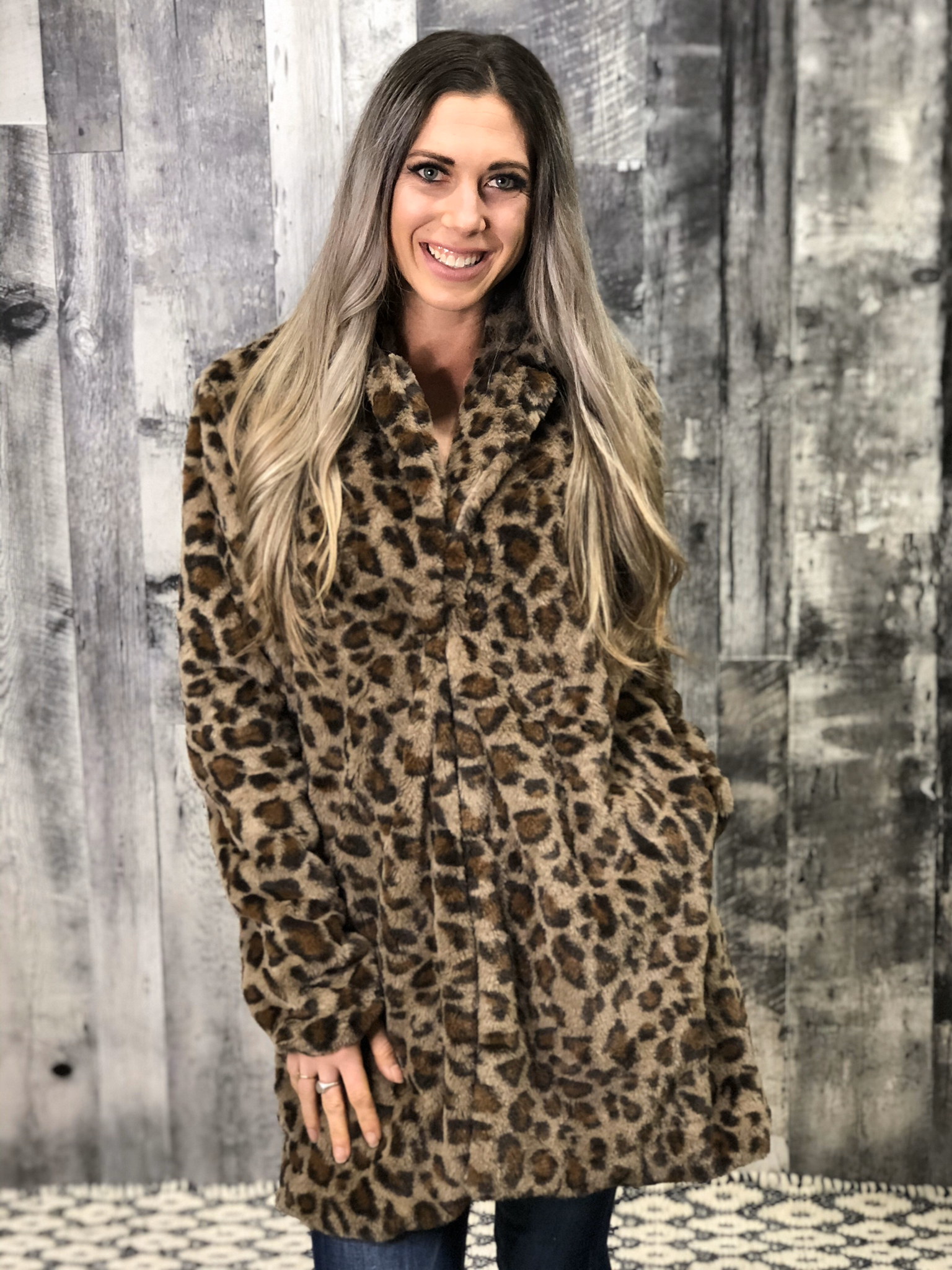 Leopard lined faux fur jacket 984510