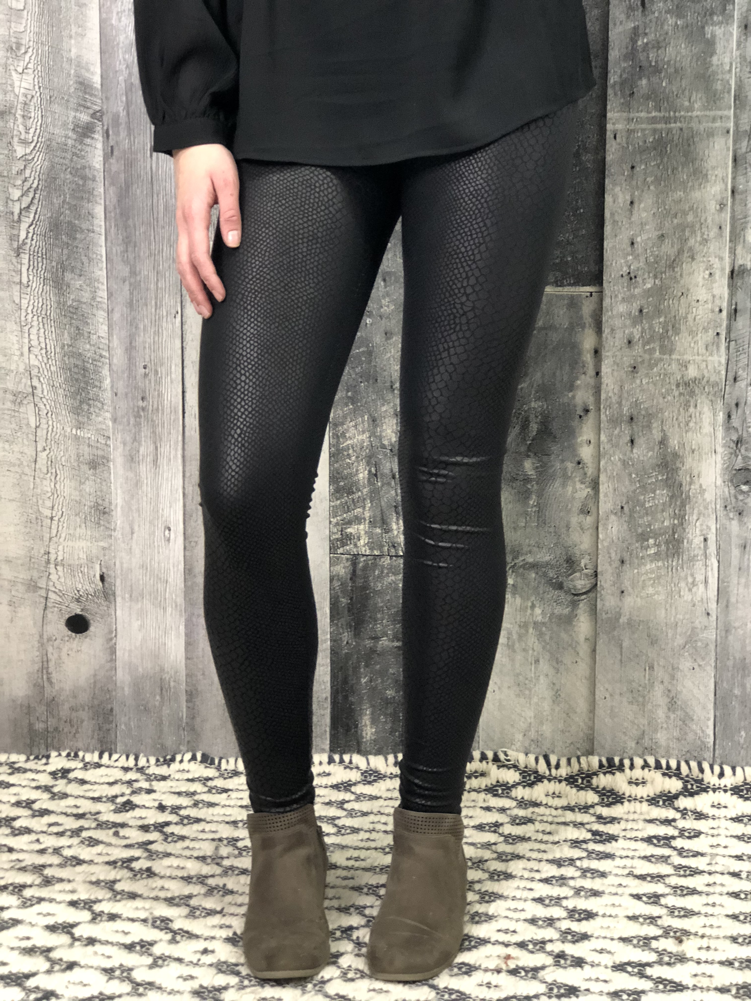 Faux Leather Leggings - Snakeskin 84568
