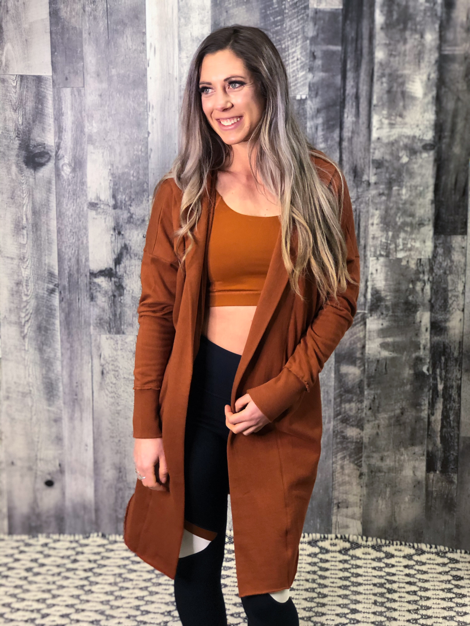 Long Athletic Shrug - Rust