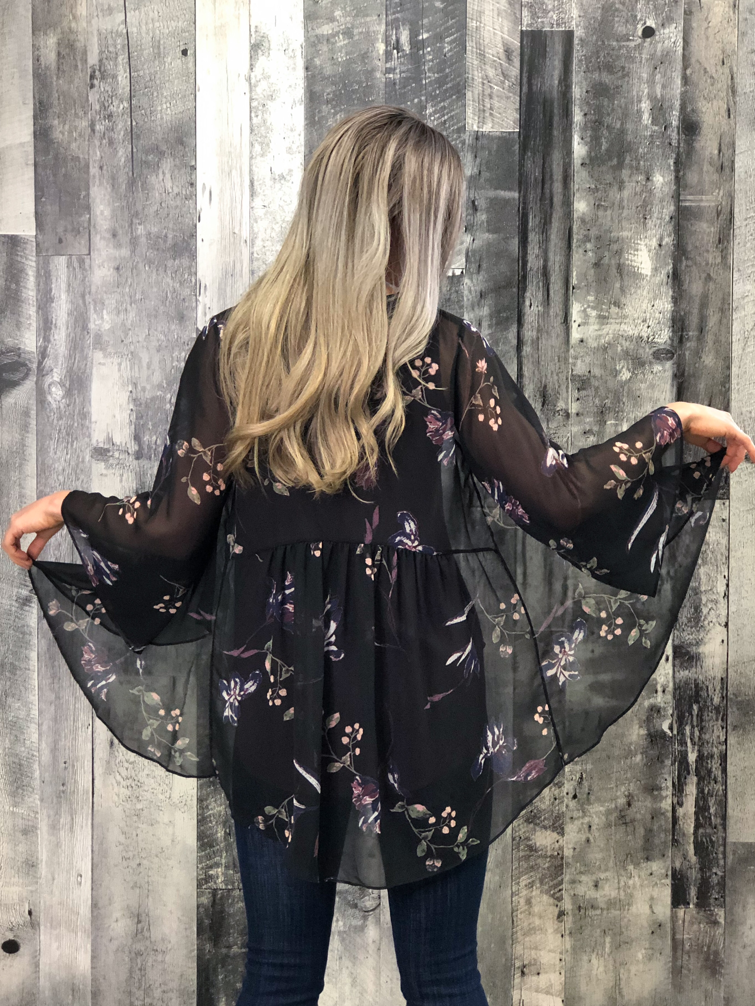 Black Floral Kimono