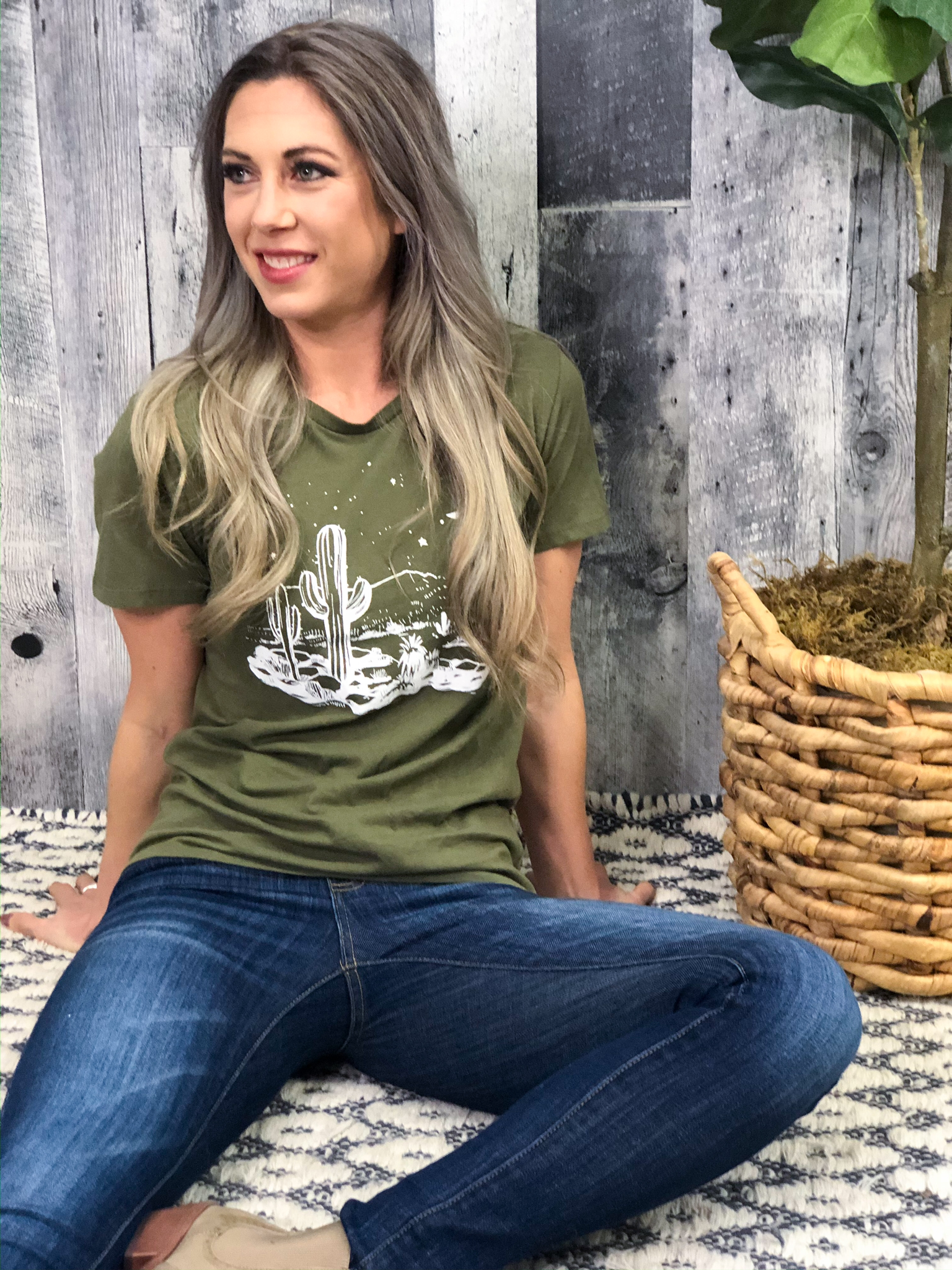 Cactus Tee - Olive