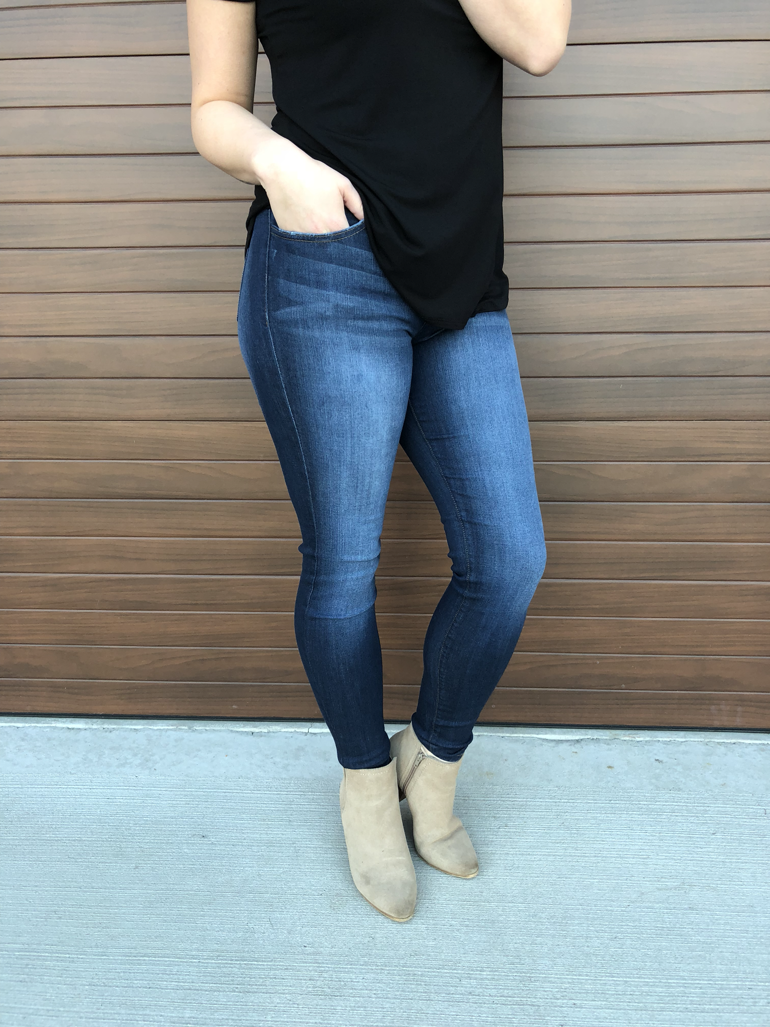 The Saskatoon Skinny Jean 99509