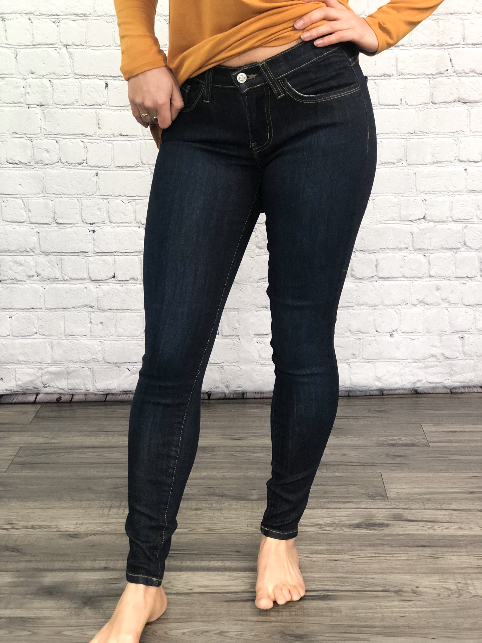 JB Mid Rise Skinny Jean 999999712