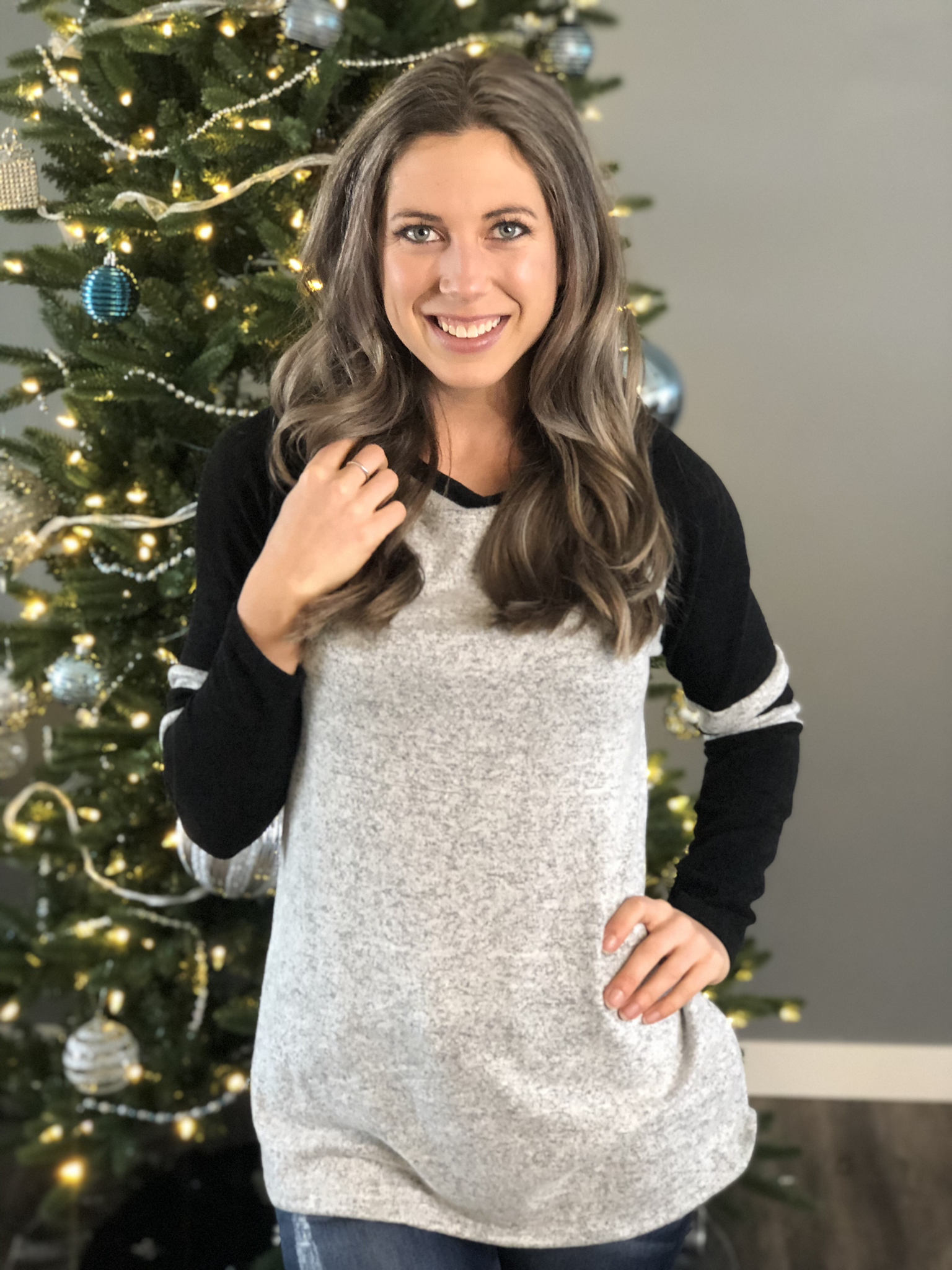 Raglin Sleeve Sweater - Grey Black 226654