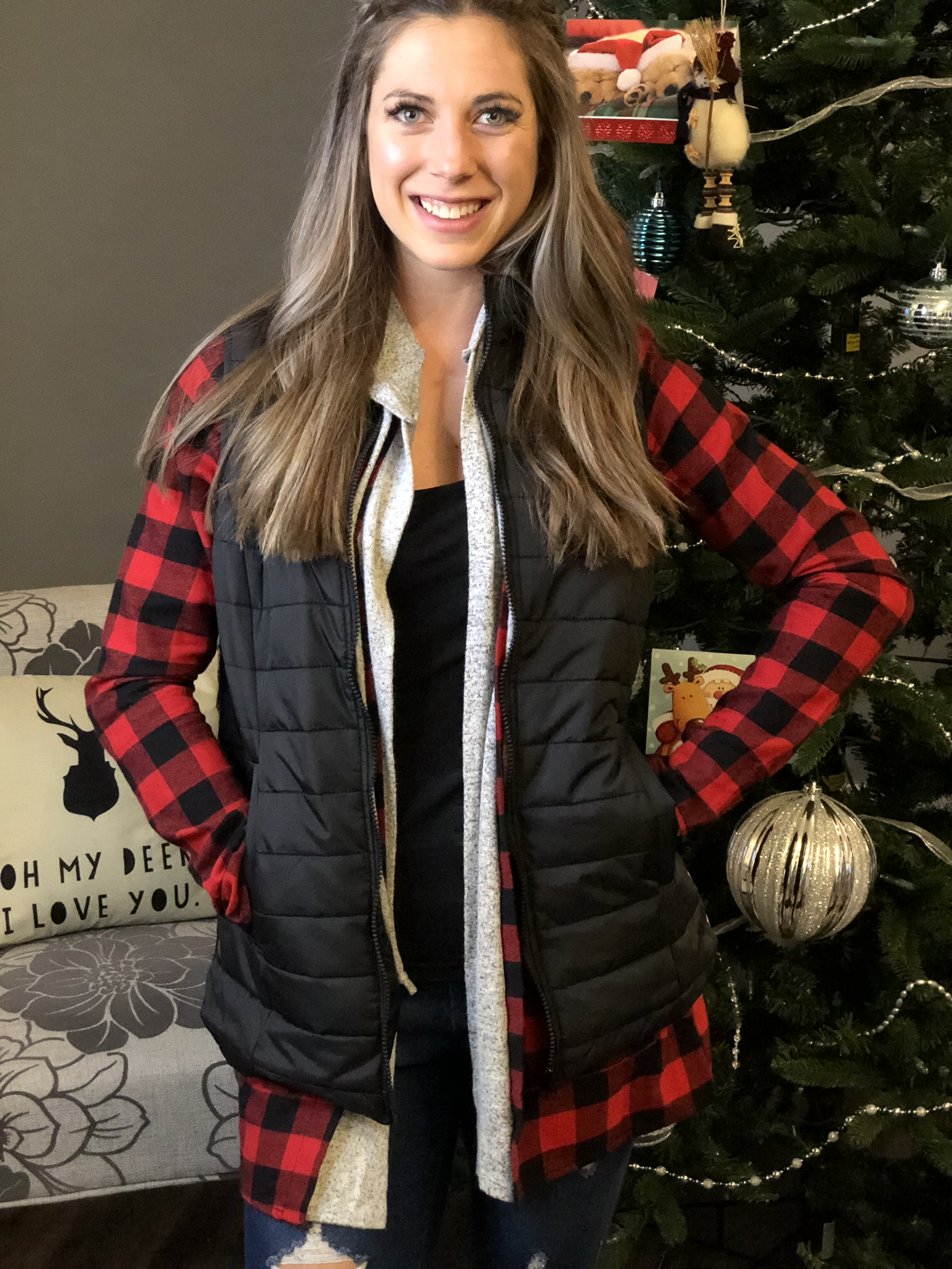 Black quilted vest 81409