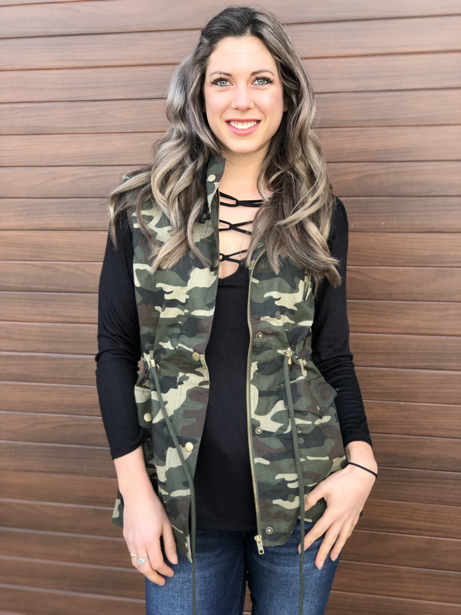 The Bentley Vest- Dark Camo 81508