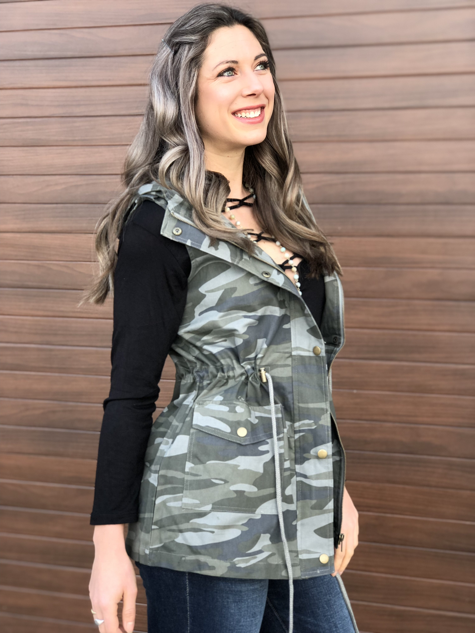 The Bentley Vest- Light Camo 81503