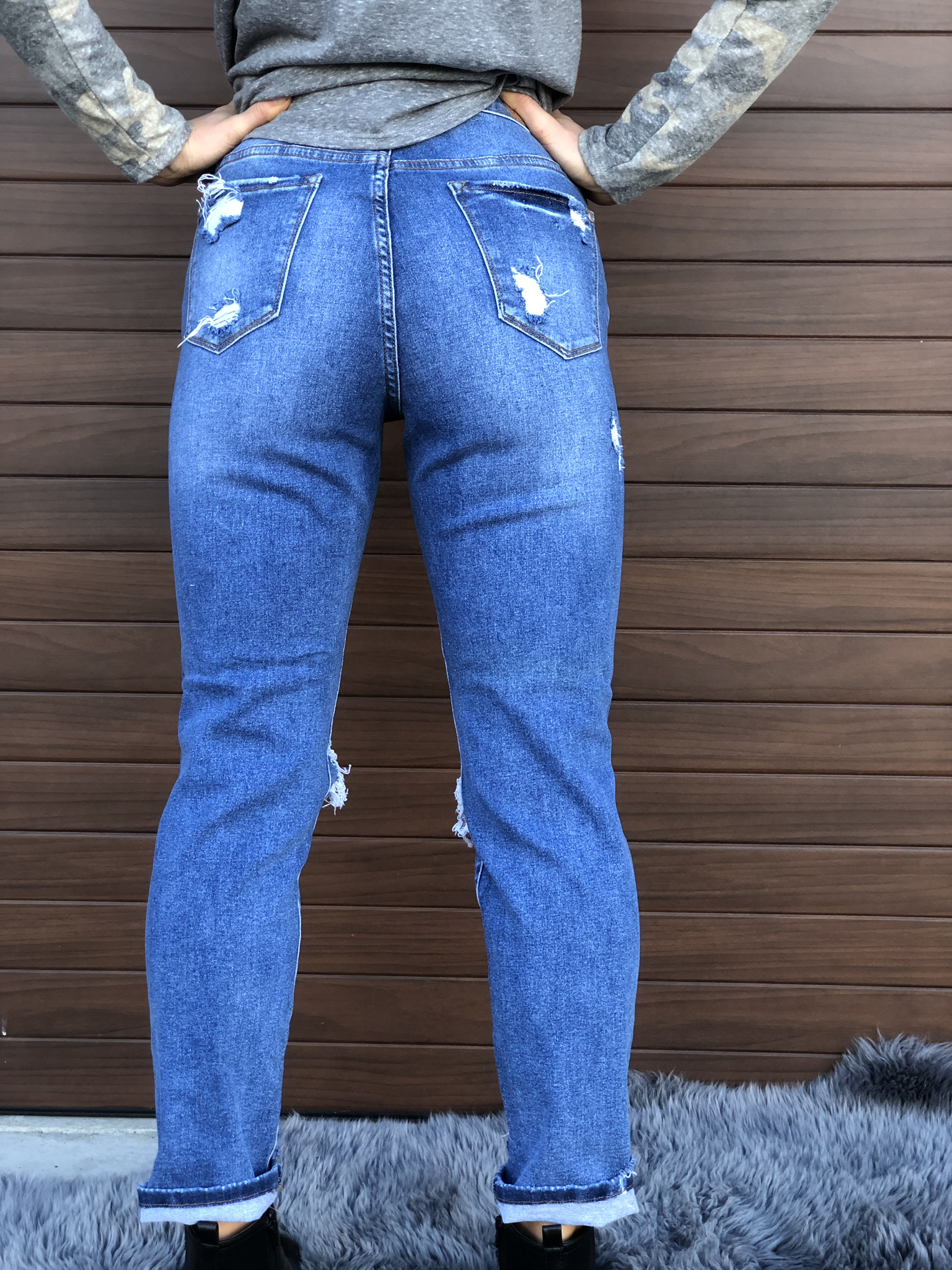 Judy Blue Boyfriend Distressed Jean
