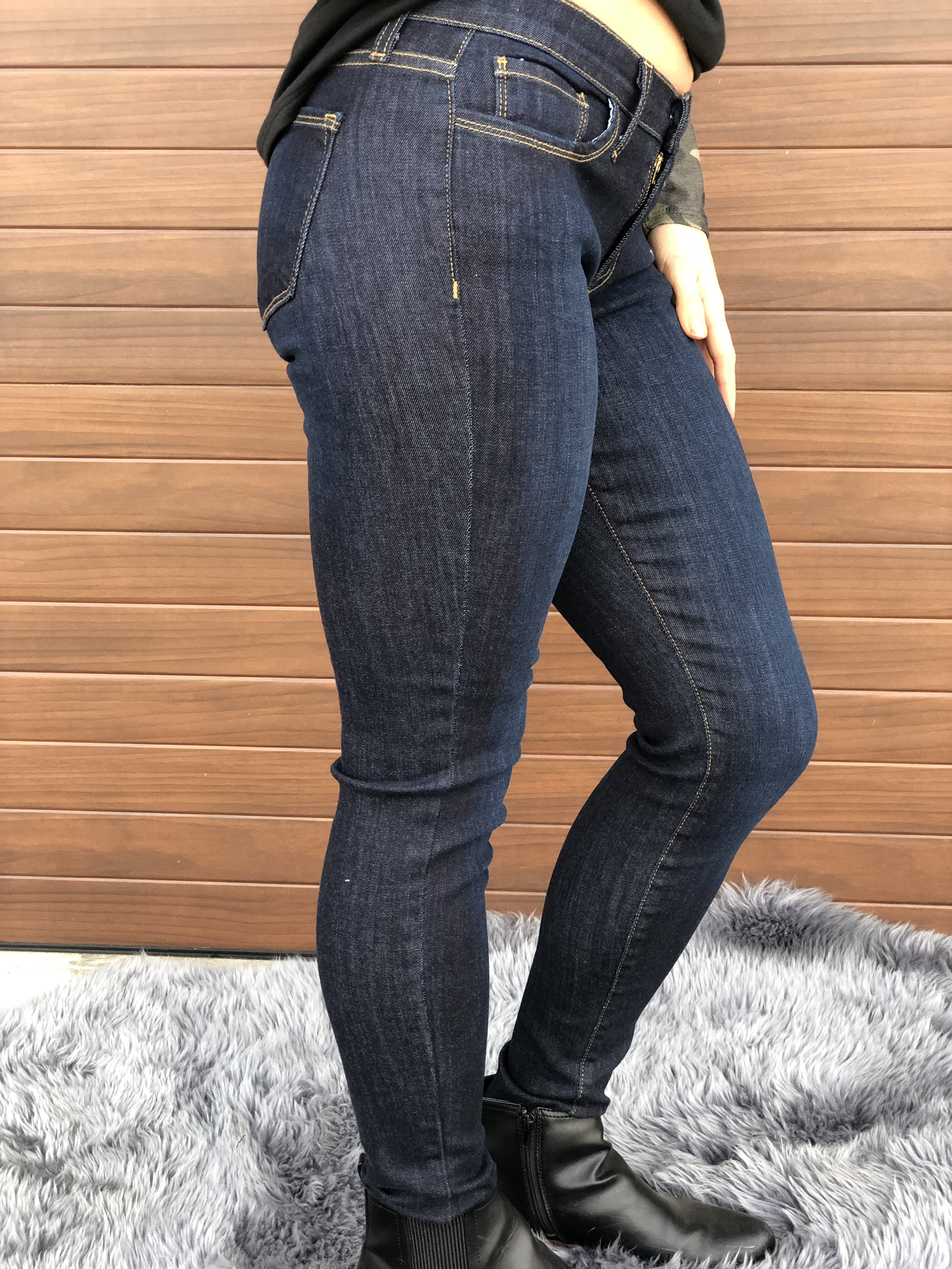 Judy Blue Classic Mid Rise Dark Skinny Jean