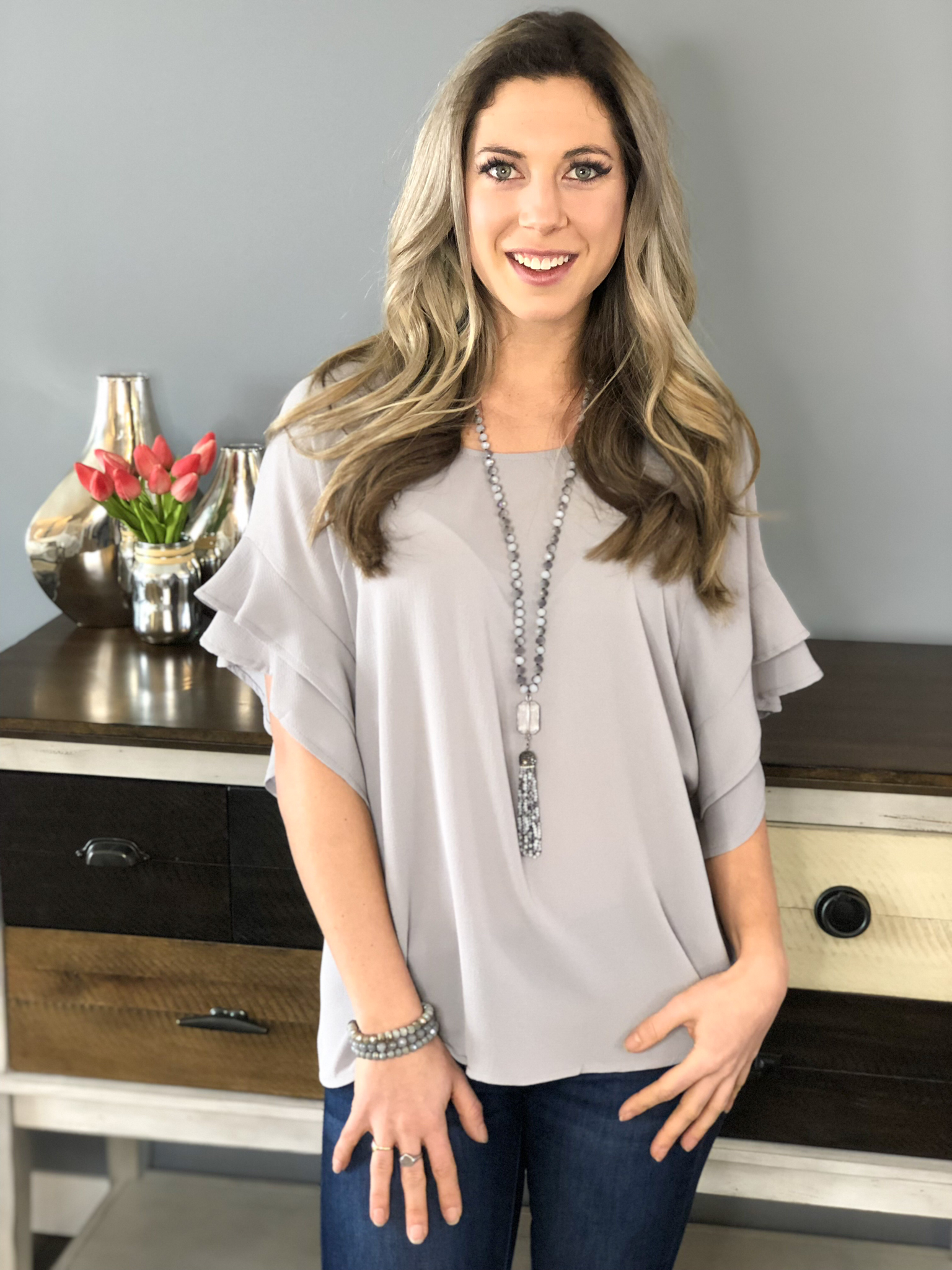The Kelowna Shift Ruffle Top - Grey 81706